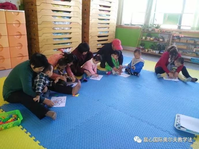 如何写幼儿律动教案_幼儿音乐教案怎么写_幼儿中班音乐游戏一元钱教案